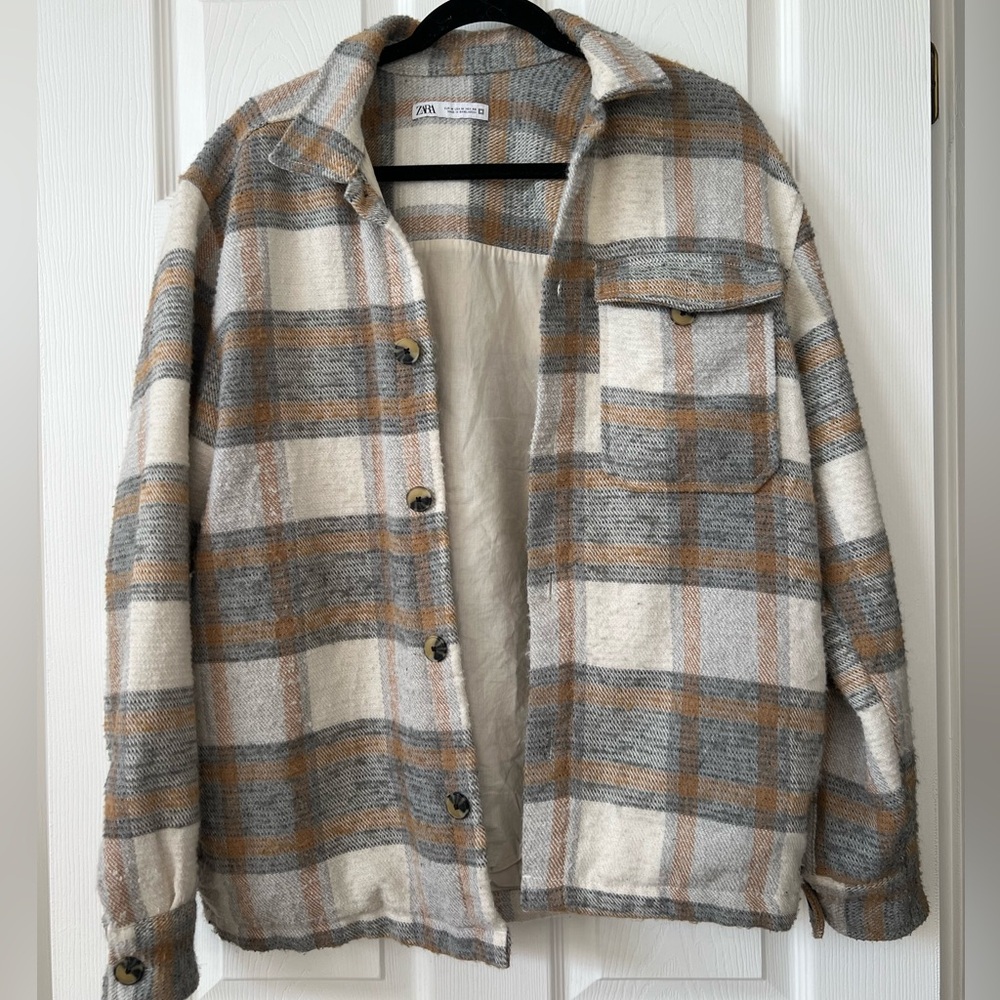 Zara Men’s Plaid Button-Up Jacket